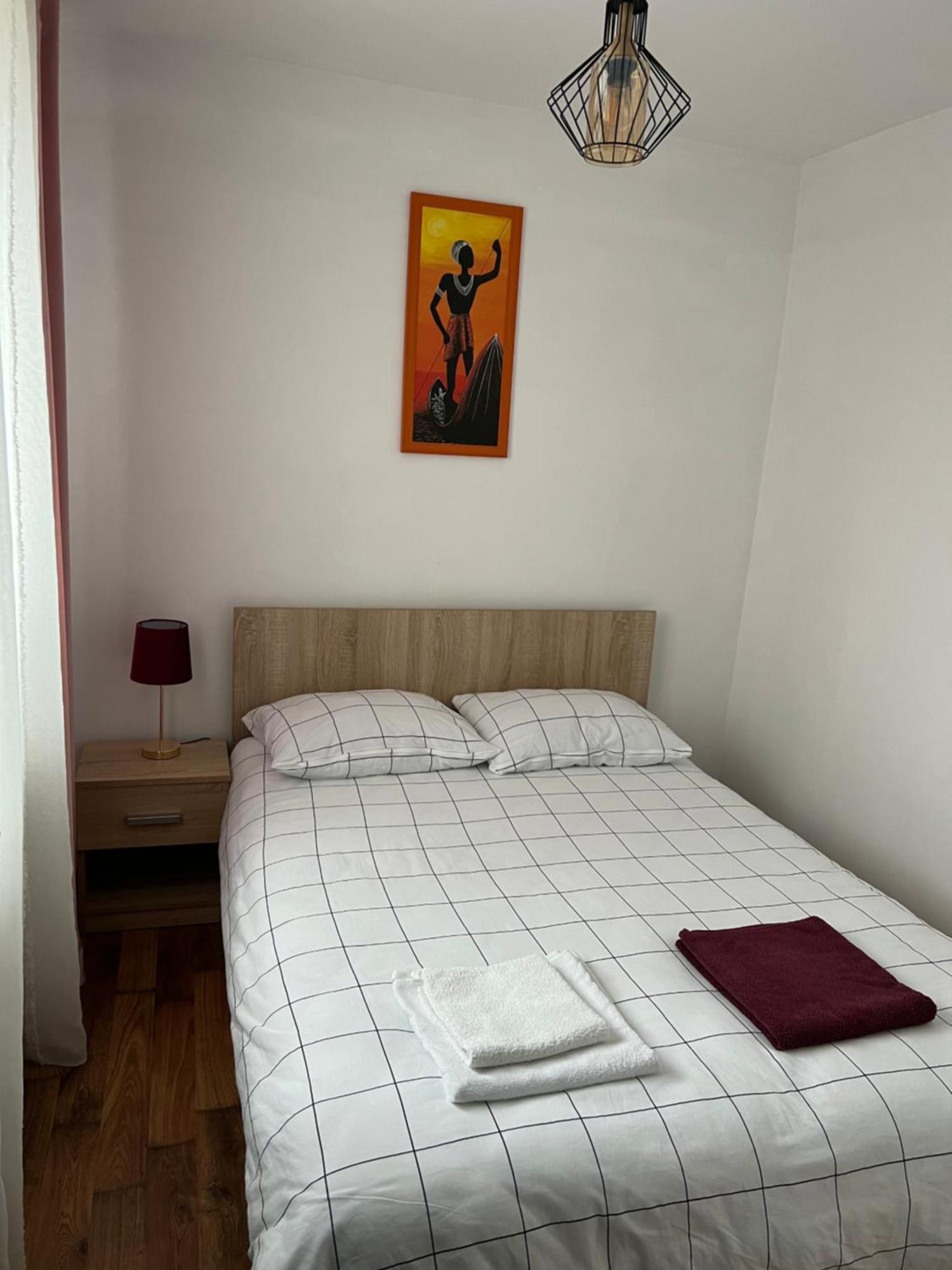 Apartament Decebal Bistriţa Exterior foto